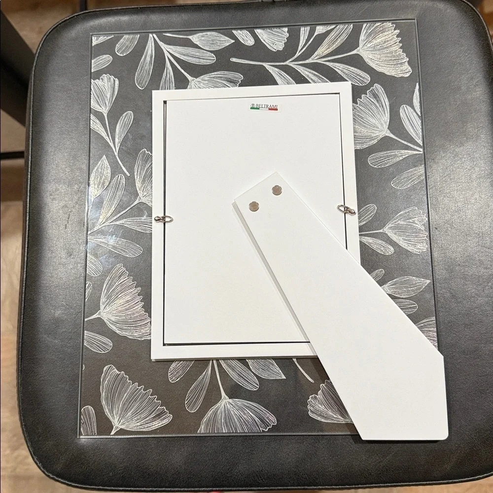 Silver Plated Flower Picture Frame New